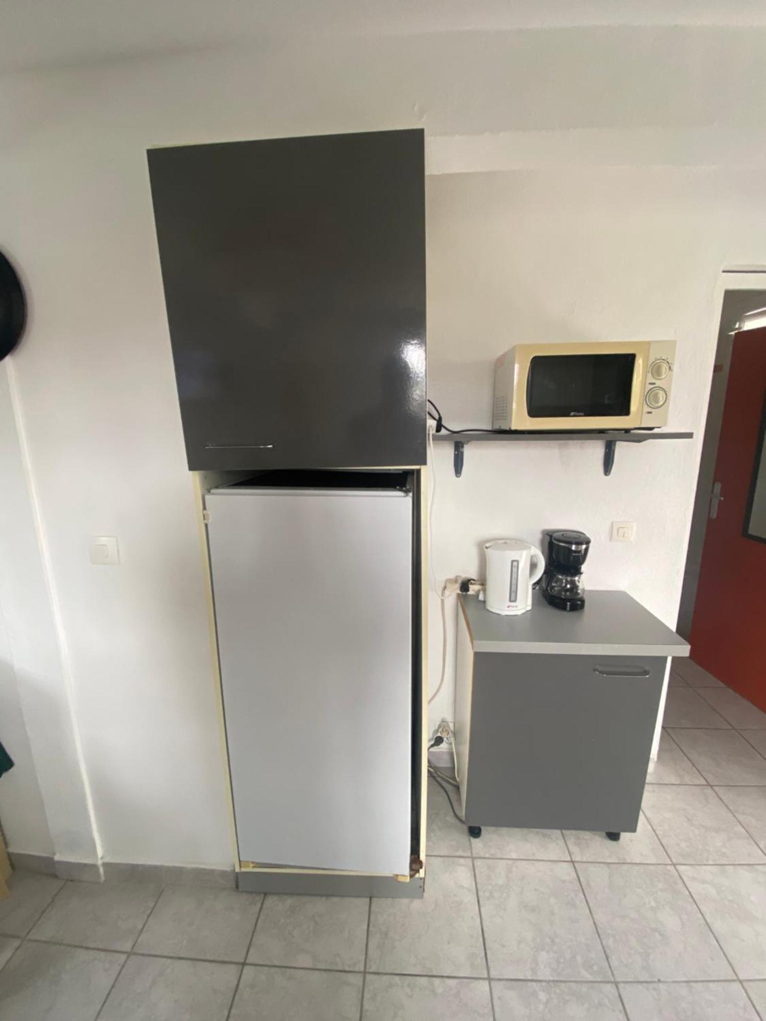 Logement De 40M2 Avec Terrasse, Moderne Et Equipe Petit-Canal Εξωτερικό φωτογραφία