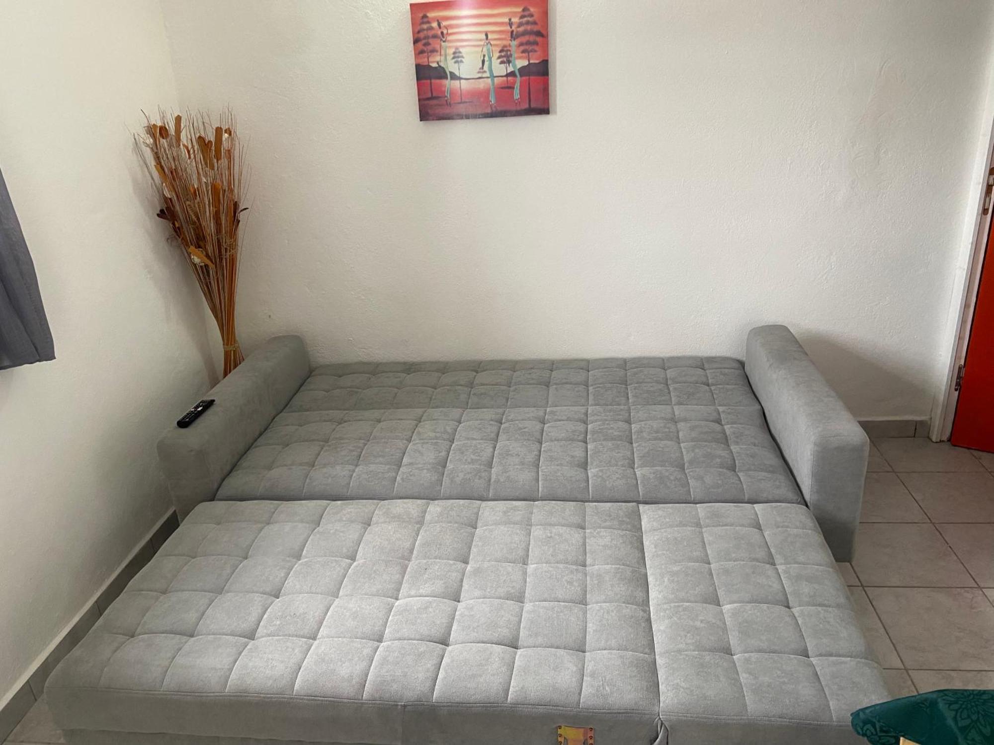Logement De 40M2 Avec Terrasse, Moderne Et Equipe Petit-Canal Εξωτερικό φωτογραφία